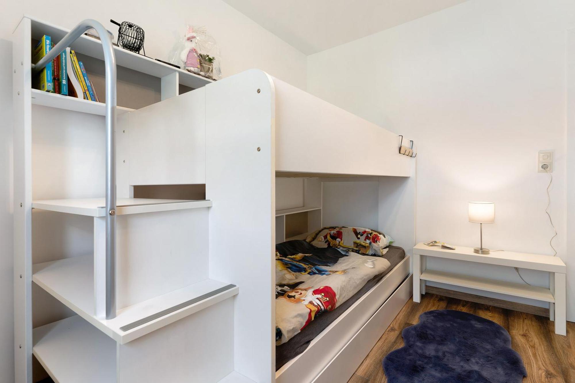 Lopezan And Living Apartment